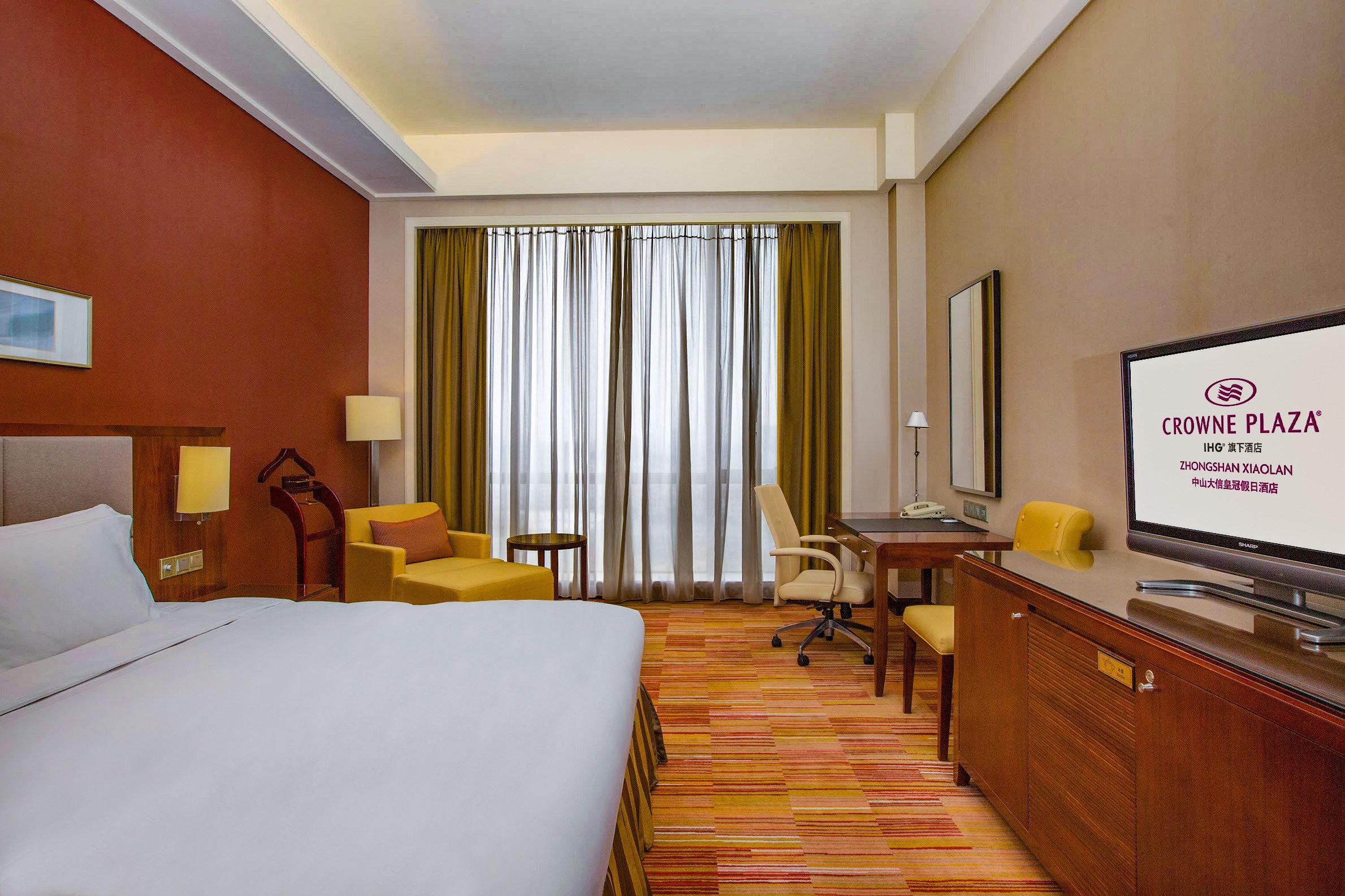 Crowne Plaza Zhongshan Xiaolan, An Ihg Hotel Exterior photo